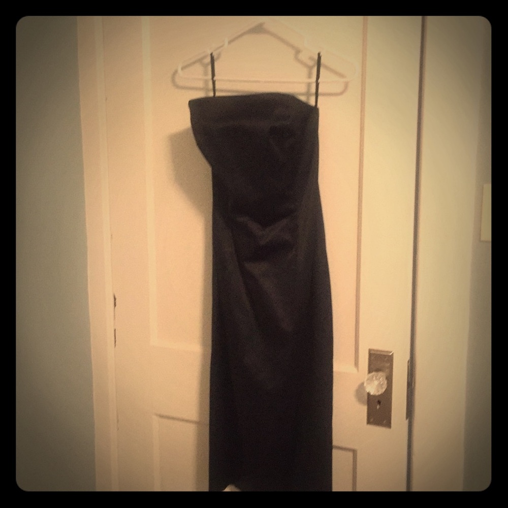 Black strapless satin pencil dress